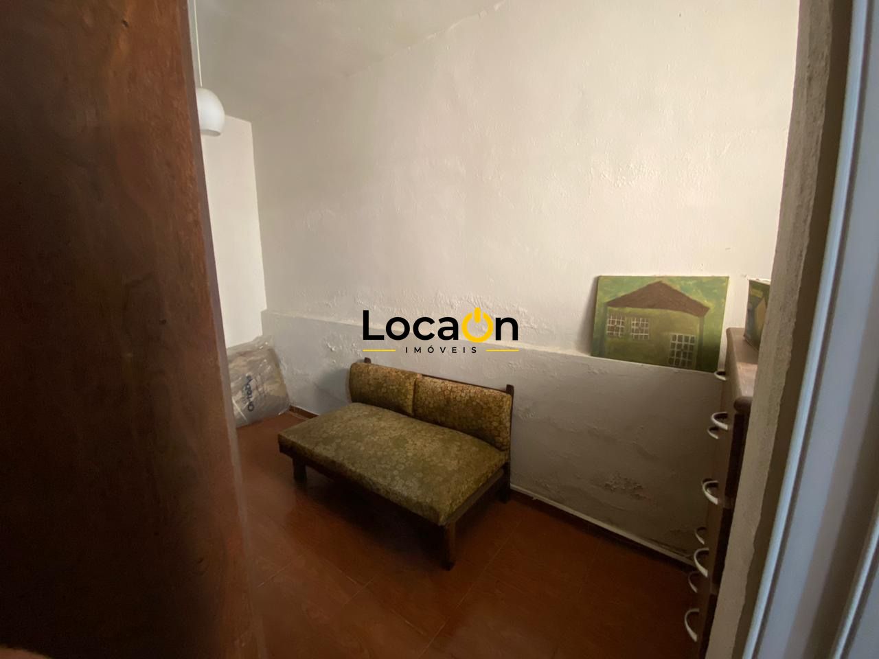 VENDE - Casa com 5 Quartos - Bairro Cidade Nova - Belo Horizonte
