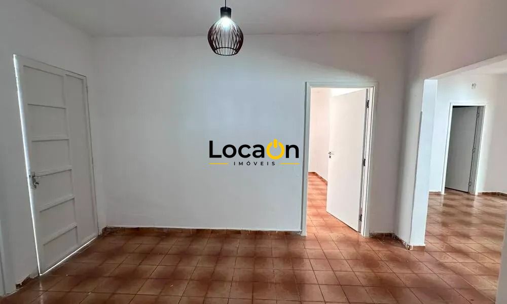 Casa, 3 quartos, 256 m² - Foto 15