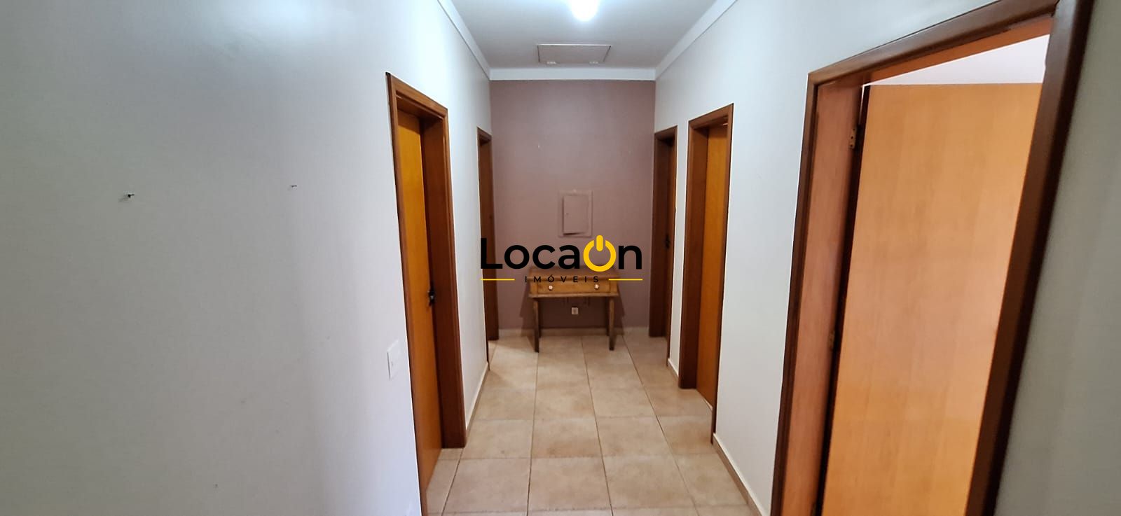 ALUGA- Casa em condomínio na zona sul de Ribeirão Preto