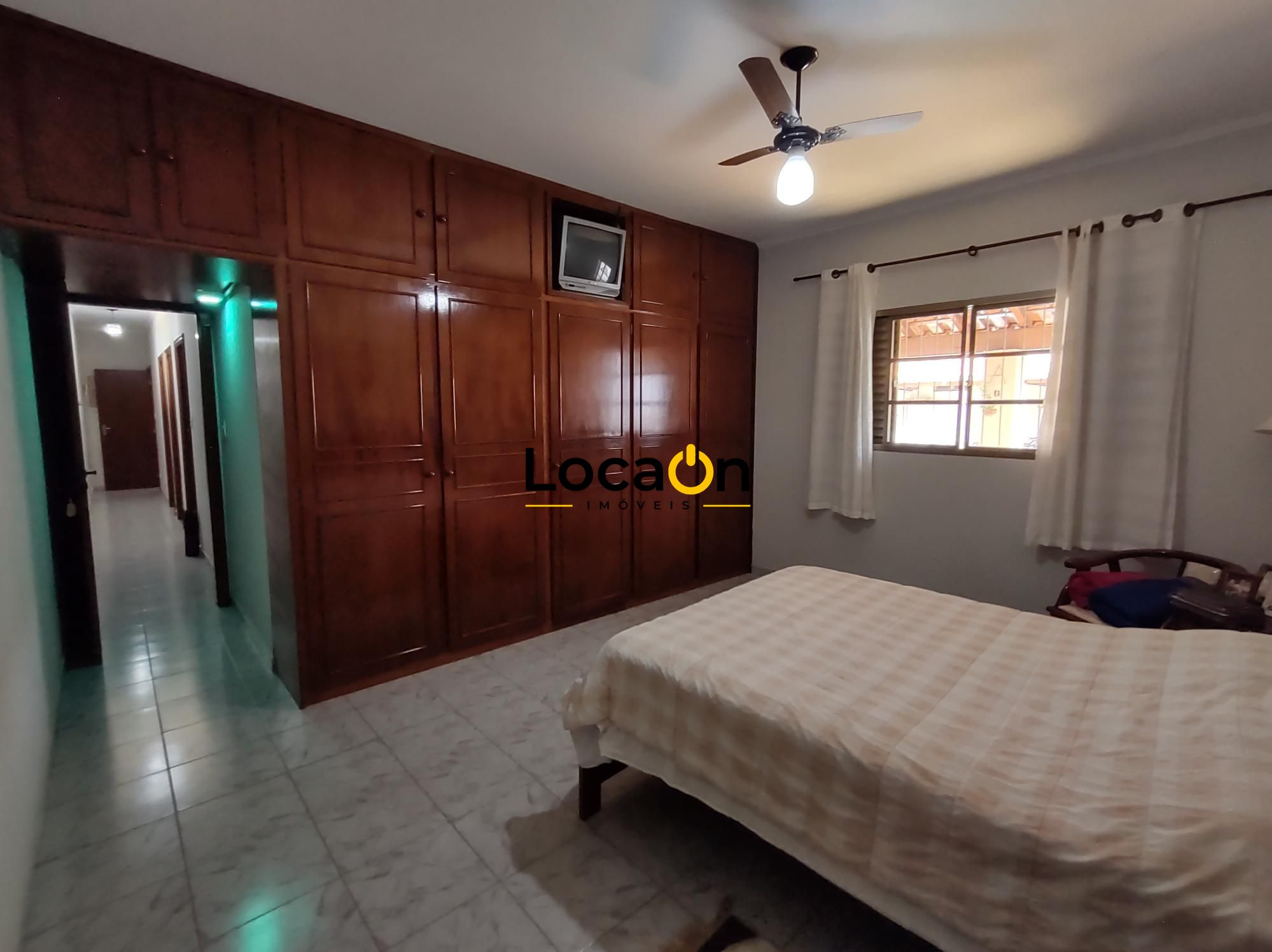 ALUGA ou VENDE - Casa com piscina no Jardim América - Araraquara/SP