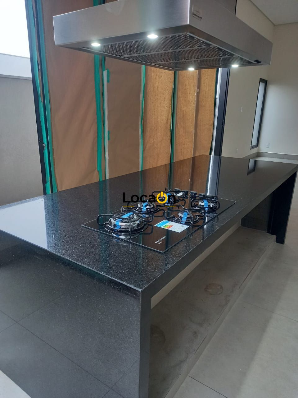 VENDE - Casa em condomíneo fechado - 3 siotes - Bonfim Paulista - 258m²
