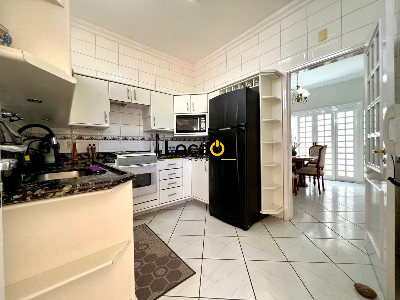 VENDE - Casa Térrea com 2 cozinhas, no barro do Ipiranga - Ribeirão preto