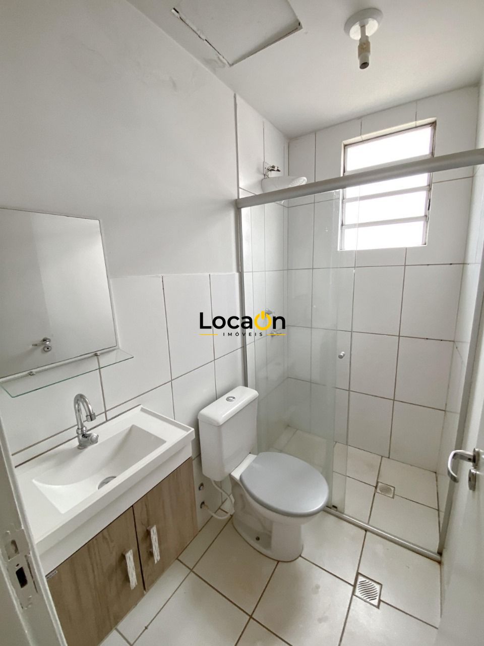 VENDE - Apartamento, 2 quartos com armarios, cozinha americana - City Ribeirão