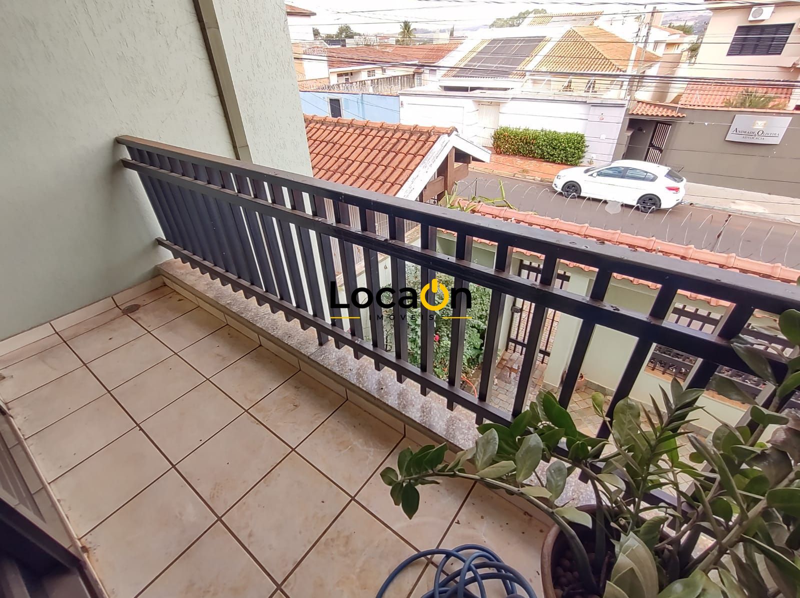 ALUGA - Casa Comercial ou Residencial Mobiliada na Ribeirânia com 8 salas e Rece