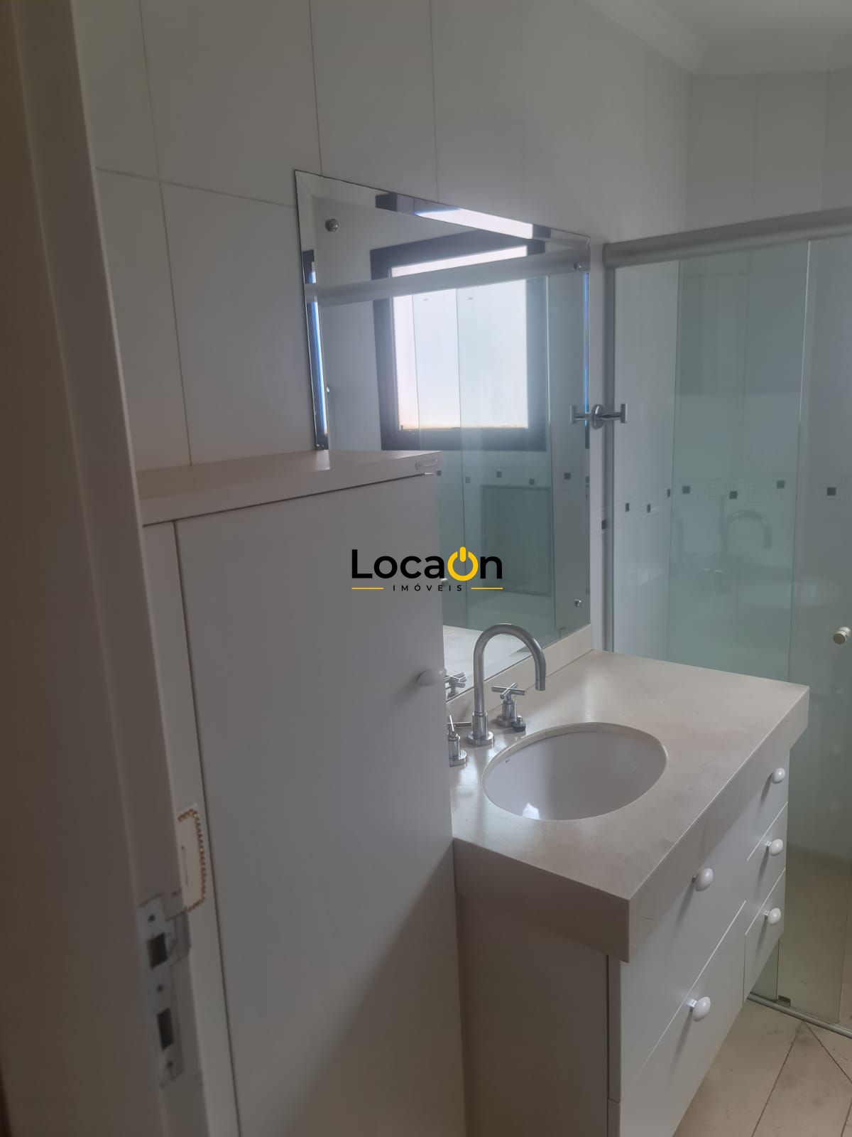 ALUGA - Apartamento com 4 Suítes, 317 m², "Edifício Barão Da Una" Centro - Ribei