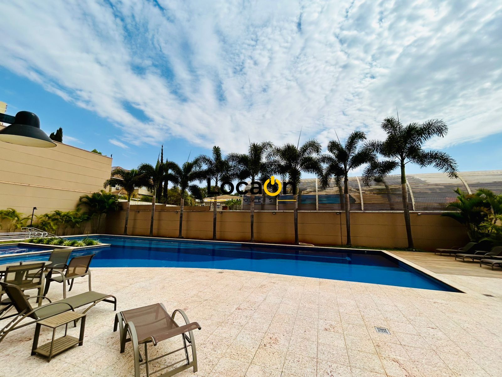 VENDE - Apartamento 156m², 3 Suítes e Varanda Gourmet no Jardim Botânico