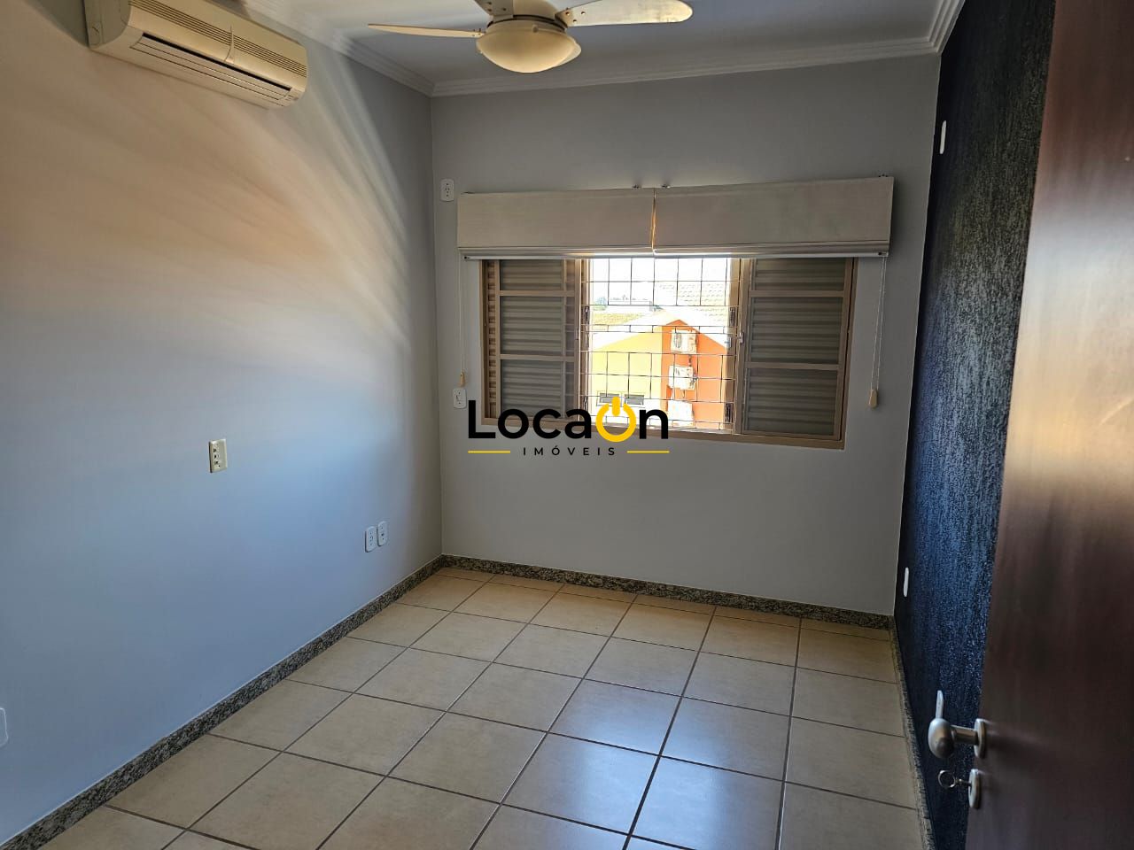 ALUGA - Casa com 3 Quartos no Jd. Santa Lucia - Araraquara