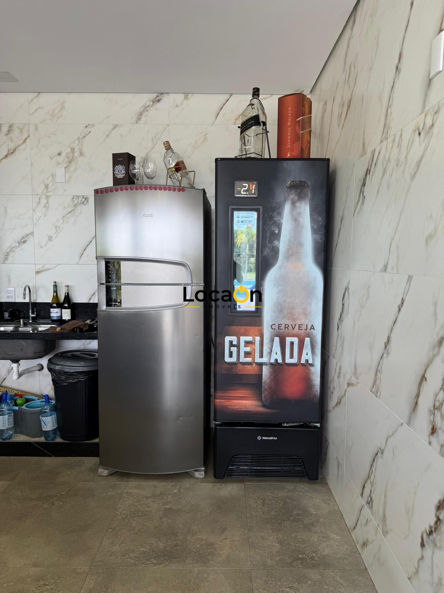 VENDE - Sitio em Esmeraldas-MG com Casa de luxo.