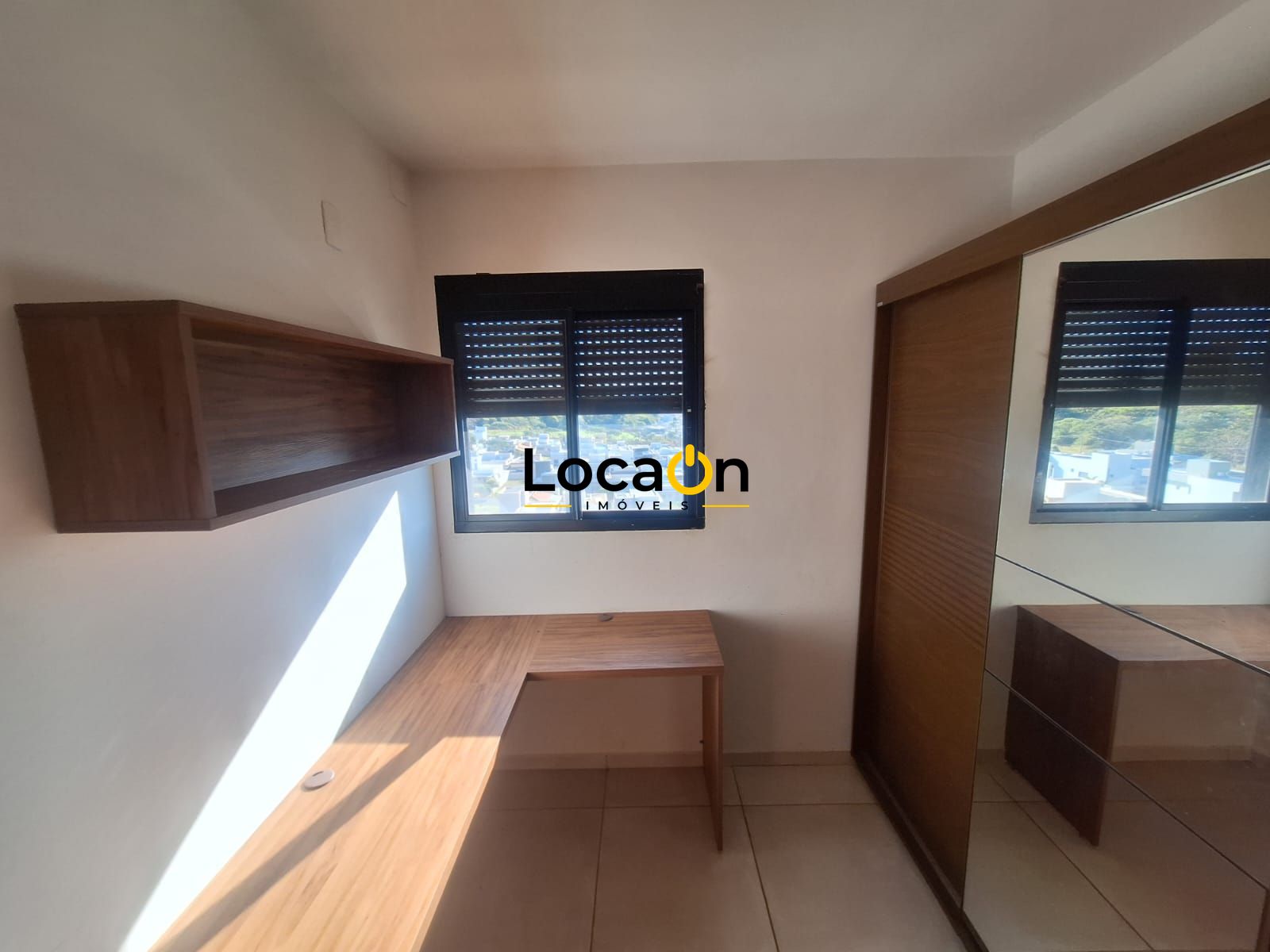 ALUGA- Apartamento 2 quartos, 1 banheiro, sacada localizado em Bonfim Paulista