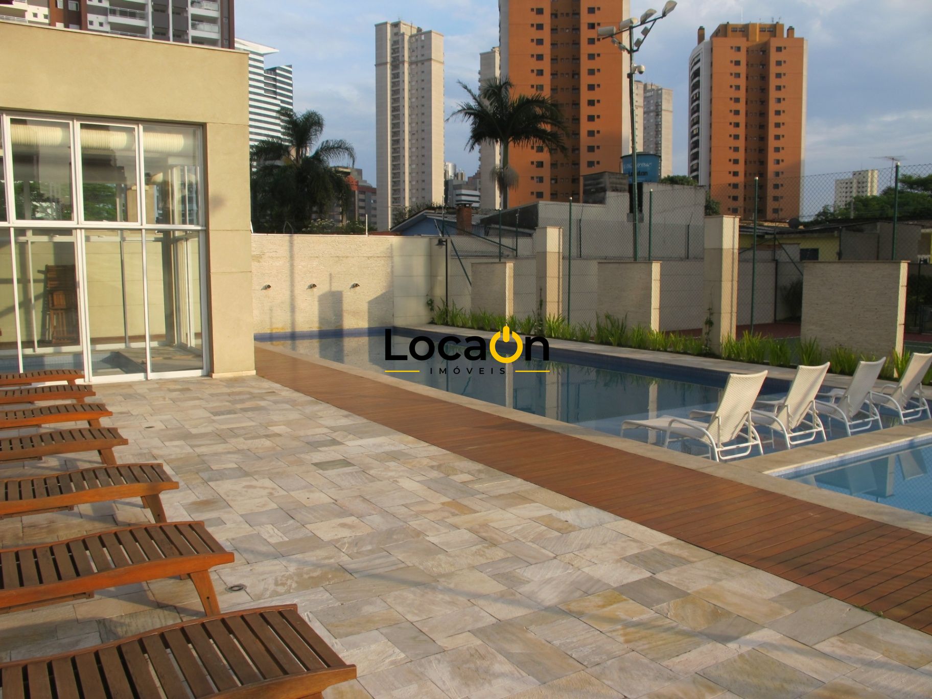 ALUGA - Apartamento Mobiliado com 3 Suítes, Alto Padrão no Brooklin - São Paulo