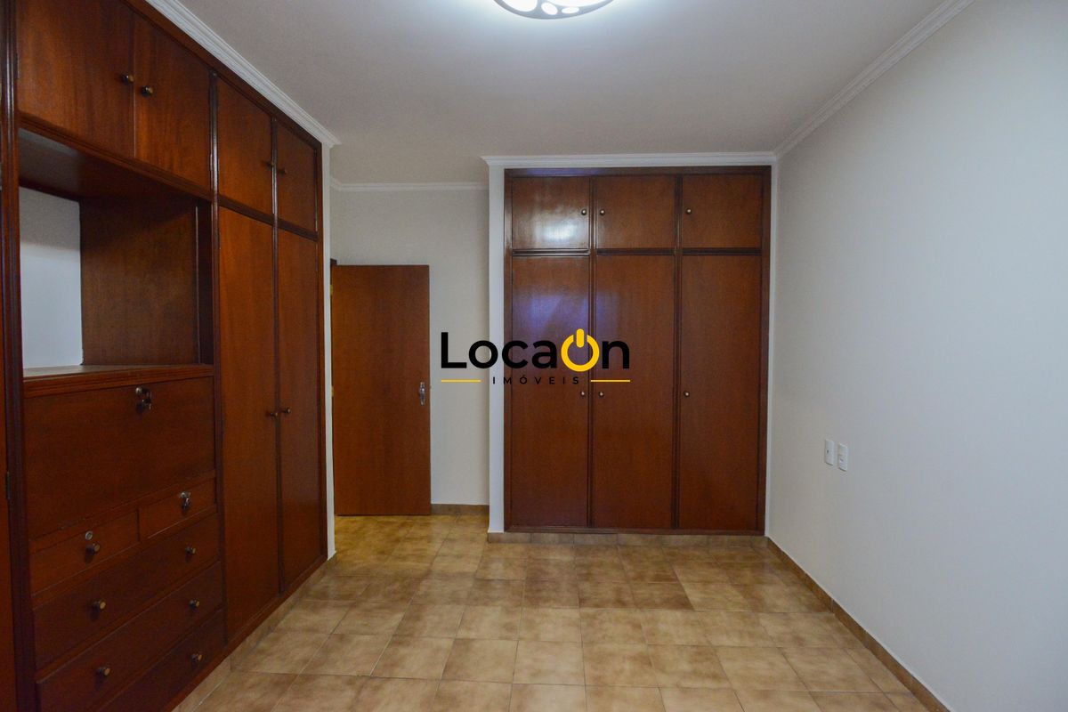 Casa, 3 quartos, 139 m² - Foto 4