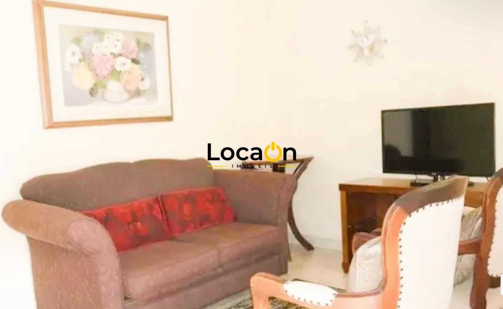ALUGA-SE casa comercial com 110m2 no bairro Alípio de Melo em Belo Horizonte.