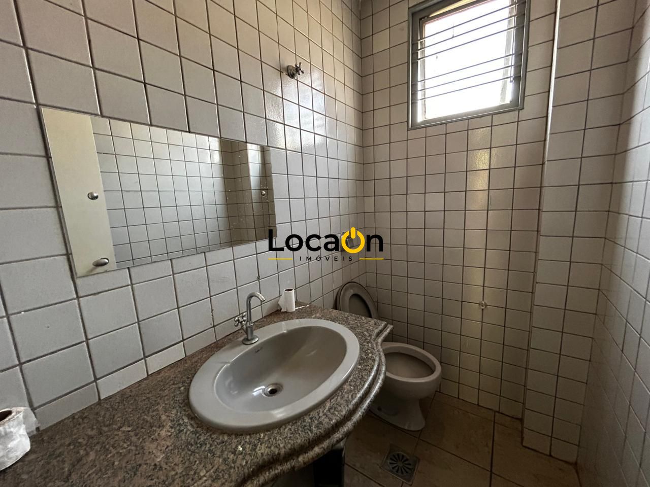 ALUGA - Casa/Sobrado 4 quartos com suítes - Bairro Jd Planalto - Goiânia