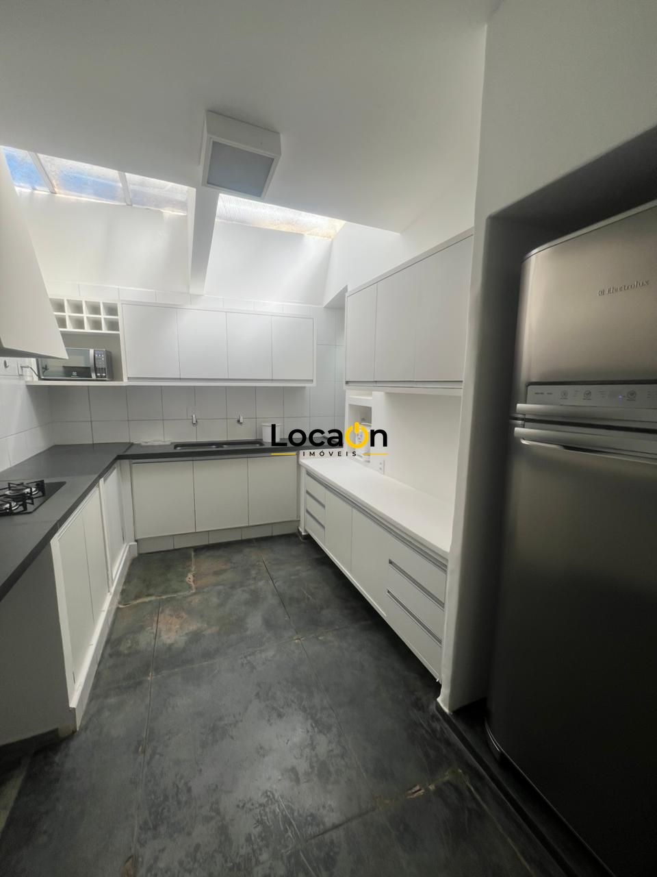 ALUGA ou VENDE - Casa Comercial ou Residencial no Alto da Boa Vista