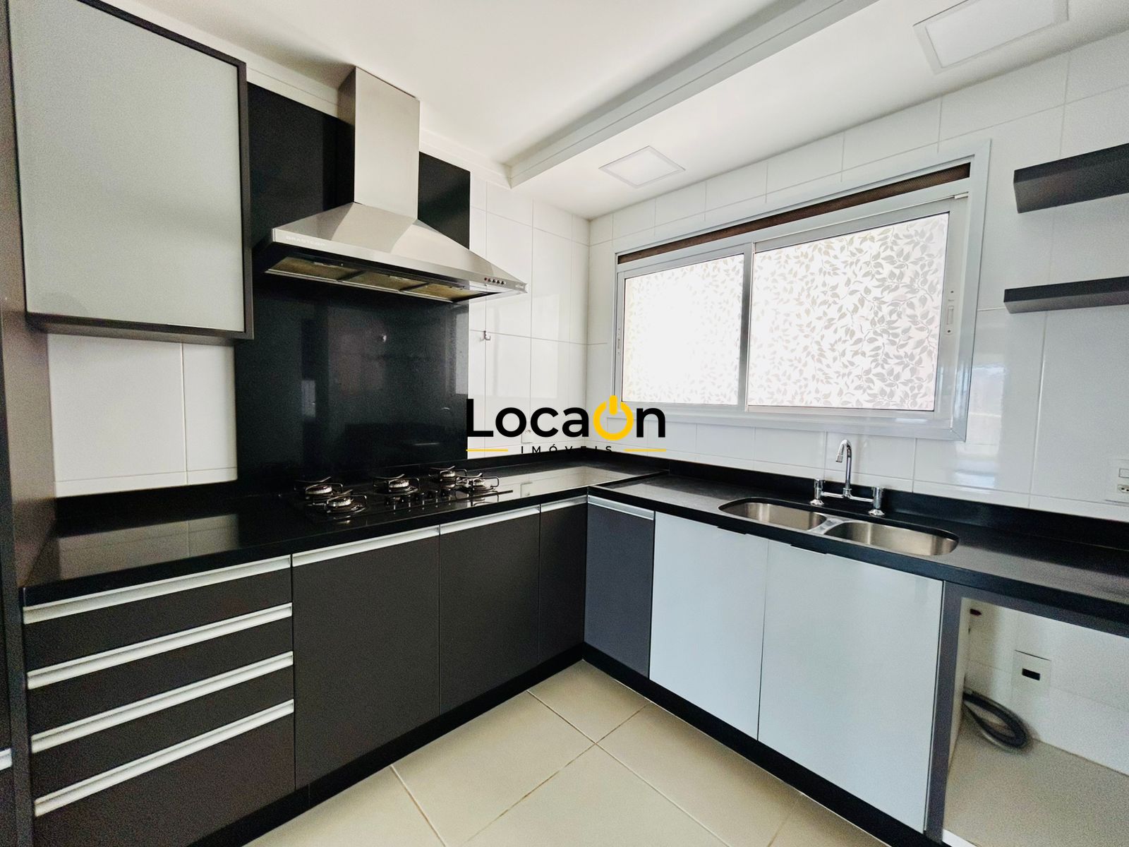 VENDE - Apartamento 156m², 3 Suítes e Varanda Gourmet no Jardim Botânico