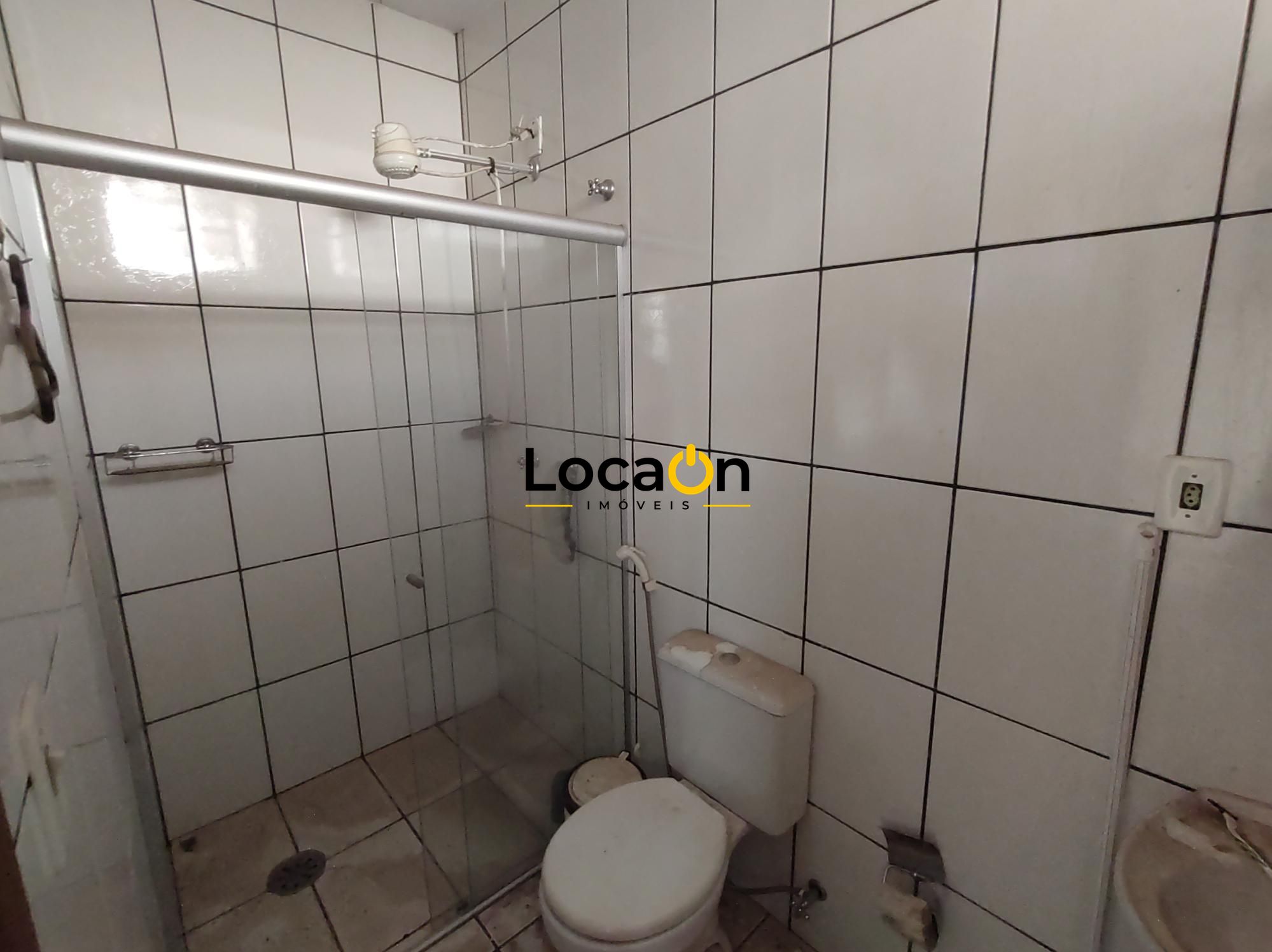 ALUGA - Barracão 300m² no centro Araraquara SP