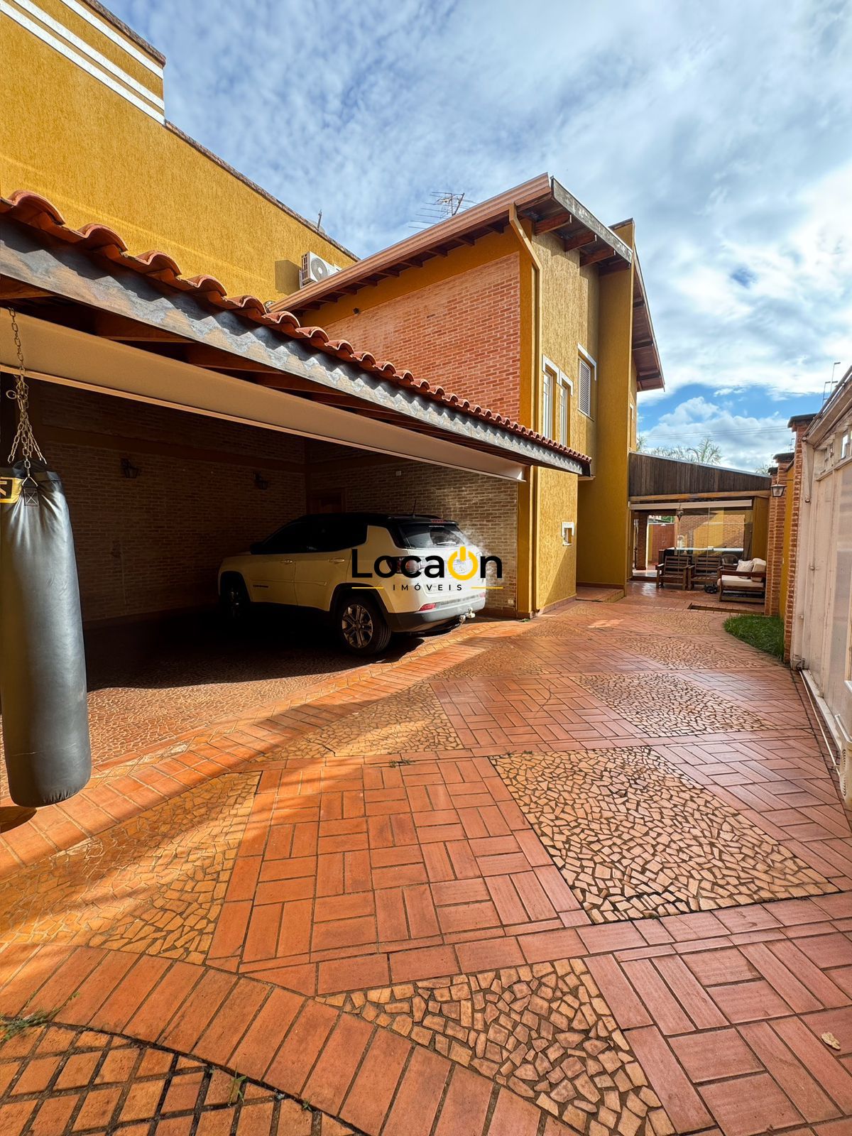 VENDE e ALUGA - Casa 4 quartos, Alto da Boa Vista, Próximo ao Ribeirão Shopping
