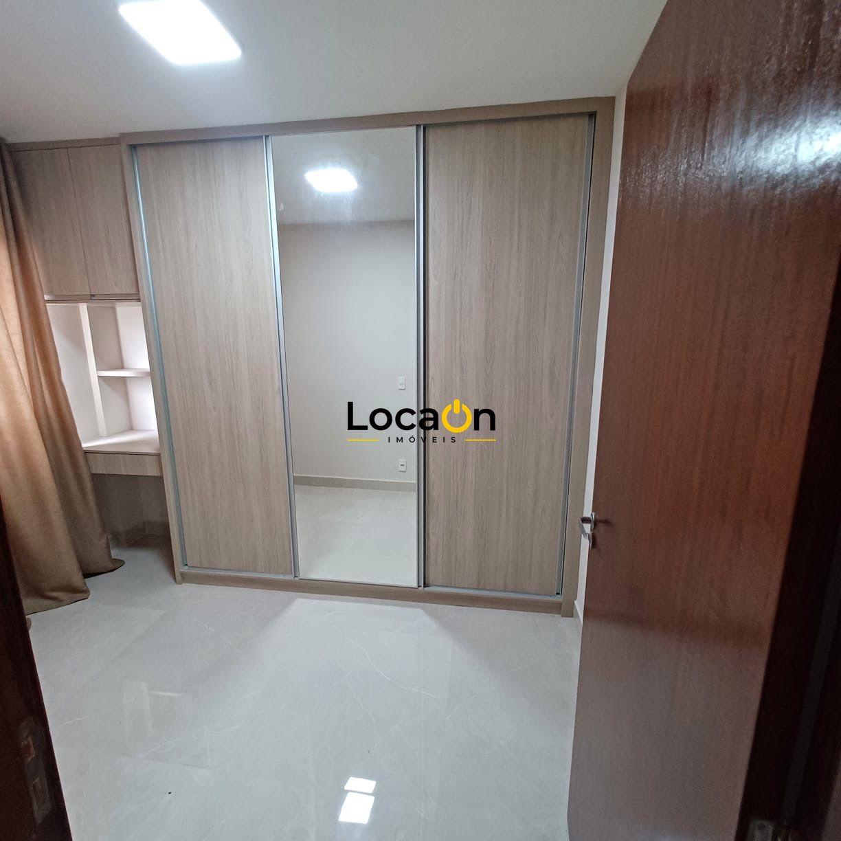 VENDE-SE apartamento com 2 quartos no bairro Granja de Freitas em Belo Horizonte