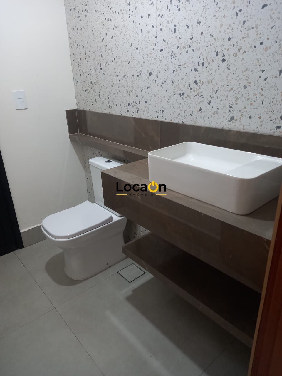 VENDE - Casa em condomíneo fechado - 3 siotes - Bonfim Paulista - 258m²