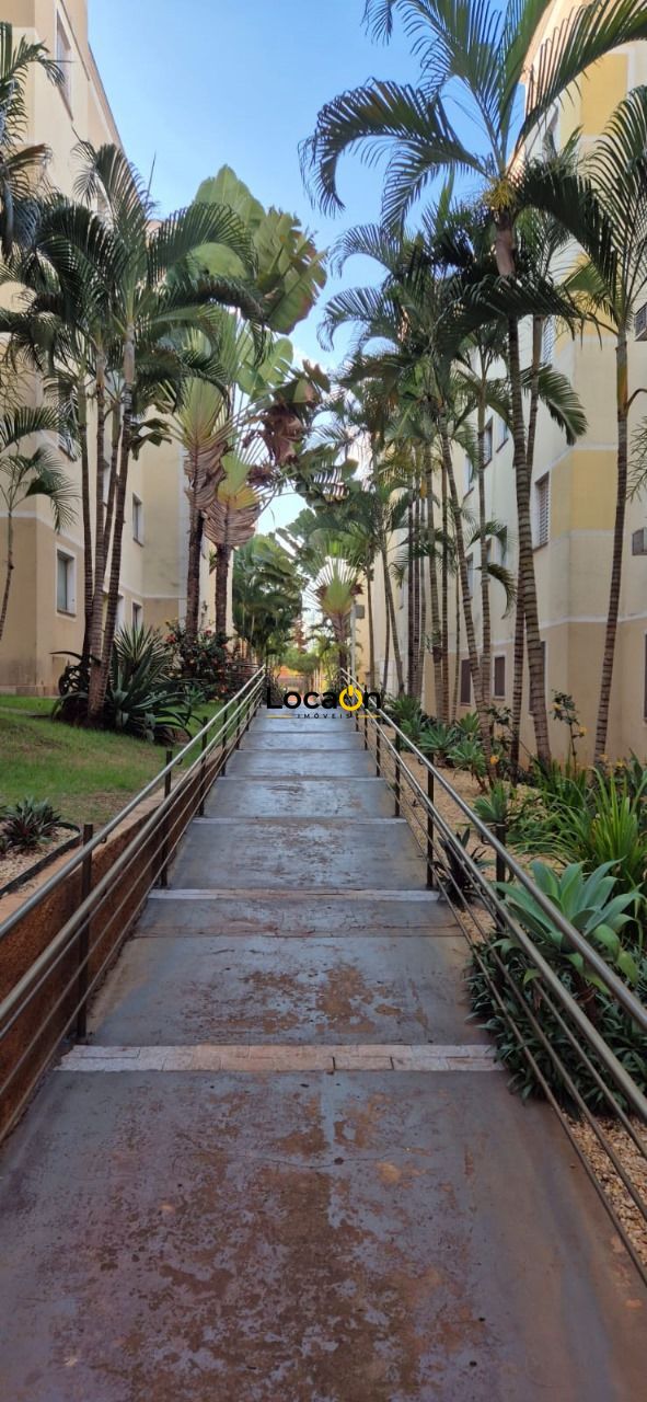 VENDE - Apartamento em condomineo - 2 Dormitórios
