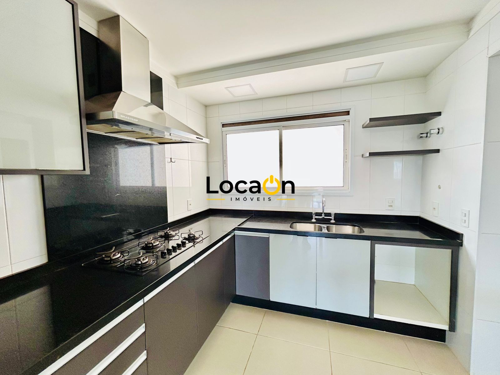 VENDE - Apartamento 156m², 3 Suítes e Varanda Gourmet no Jardim Botânico