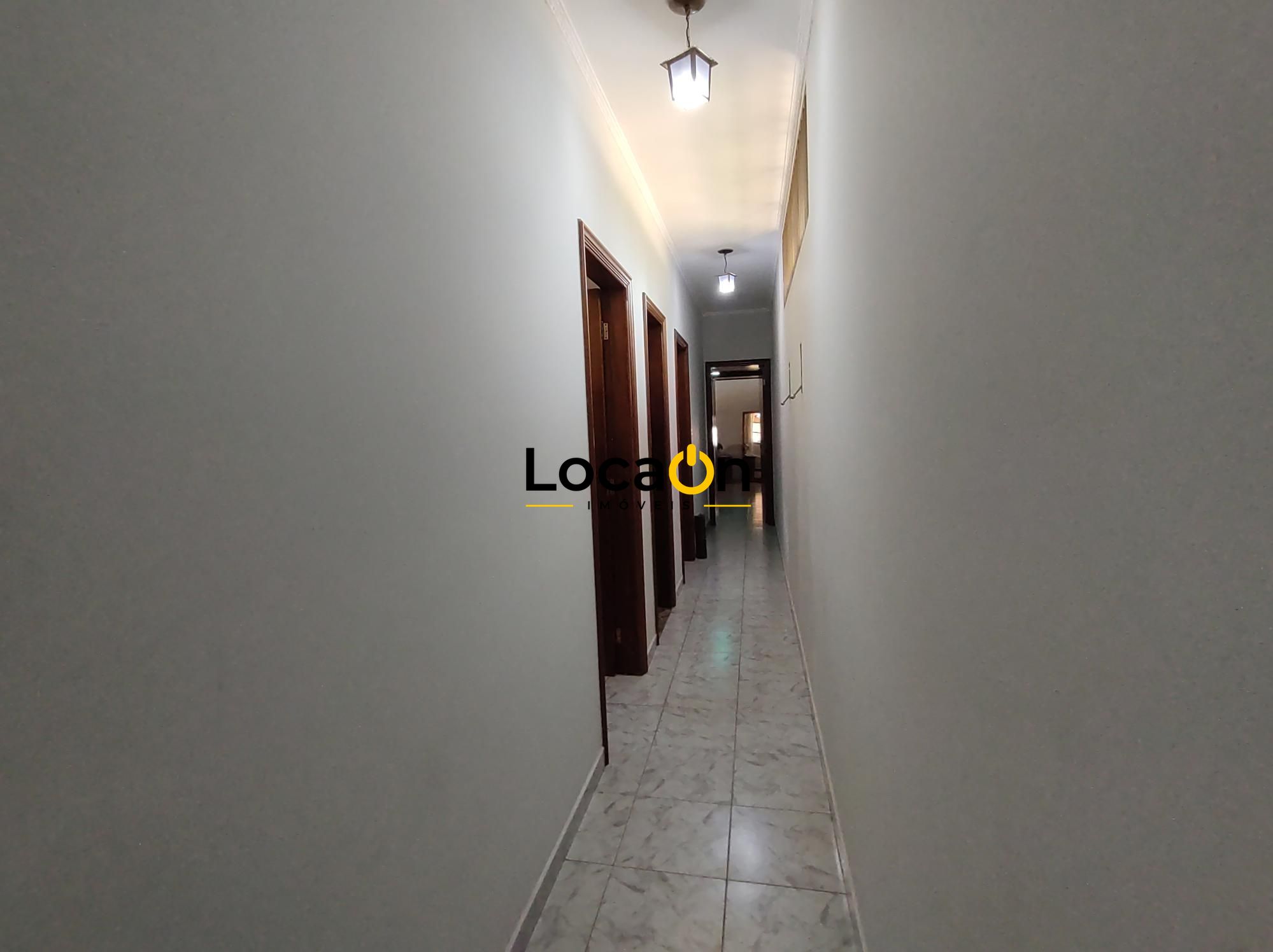 ALUGA ou VENDE - Casa com piscina no Jardim América - Araraquara/SP