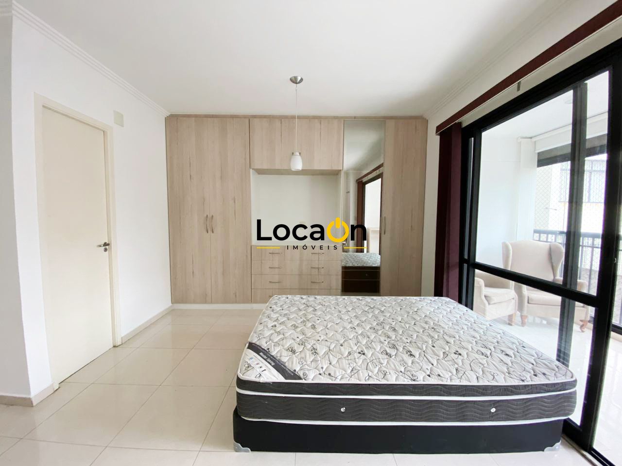 ALUGA - Apartamento Mobiliado 1 dormitorio no Bairro Republica
