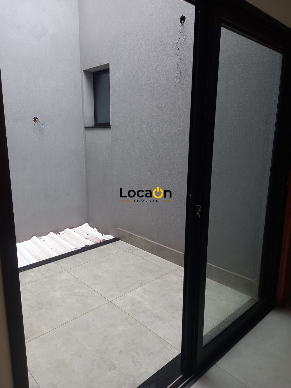 VENDE - Casa em condomíneo fechado - 3 siotes - Bonfim Paulista - 258m²