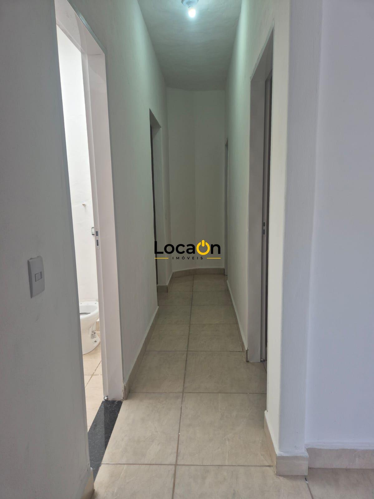 ALUGA- Casa Nova 3 quartos sendo 1 suite e 2 vagas