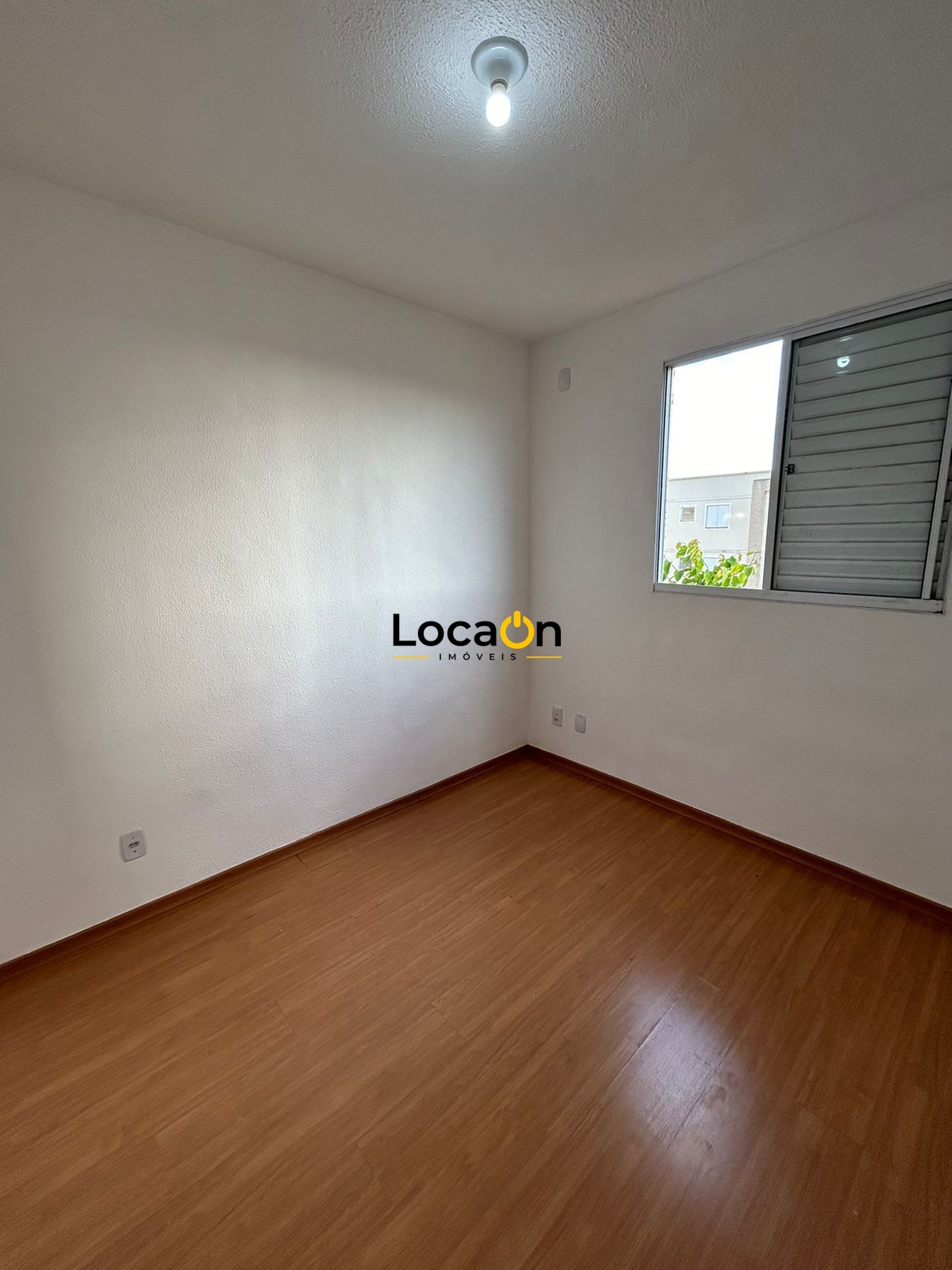 VENDE - Apartamento 2 dormitórios no Condomínio Palácio Imperial - Ribeirão Pre