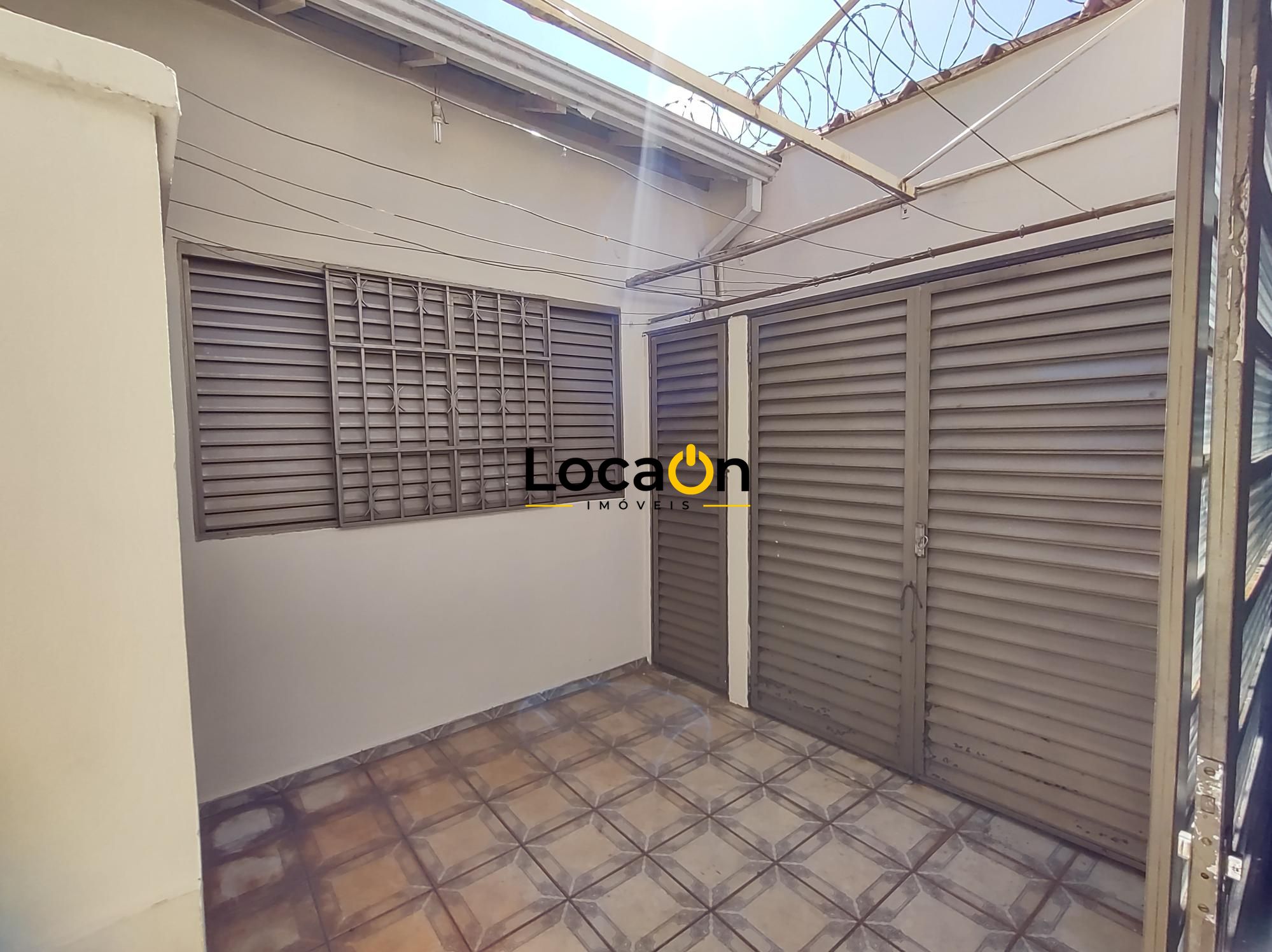 VENDE - Casa 3 dormitórios no Campos Eliseos - Ribeirão Preto