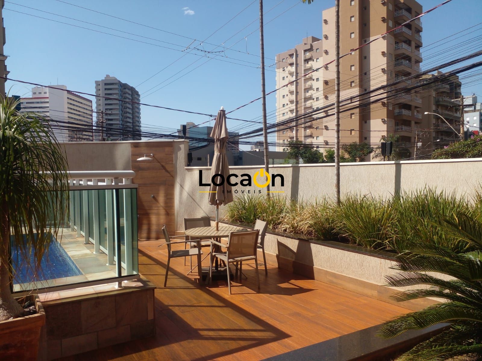 ALUGA - Apartamento c/ 3 Suítes, 121 m², "Edifício Barcelona" no Nova Aliança -