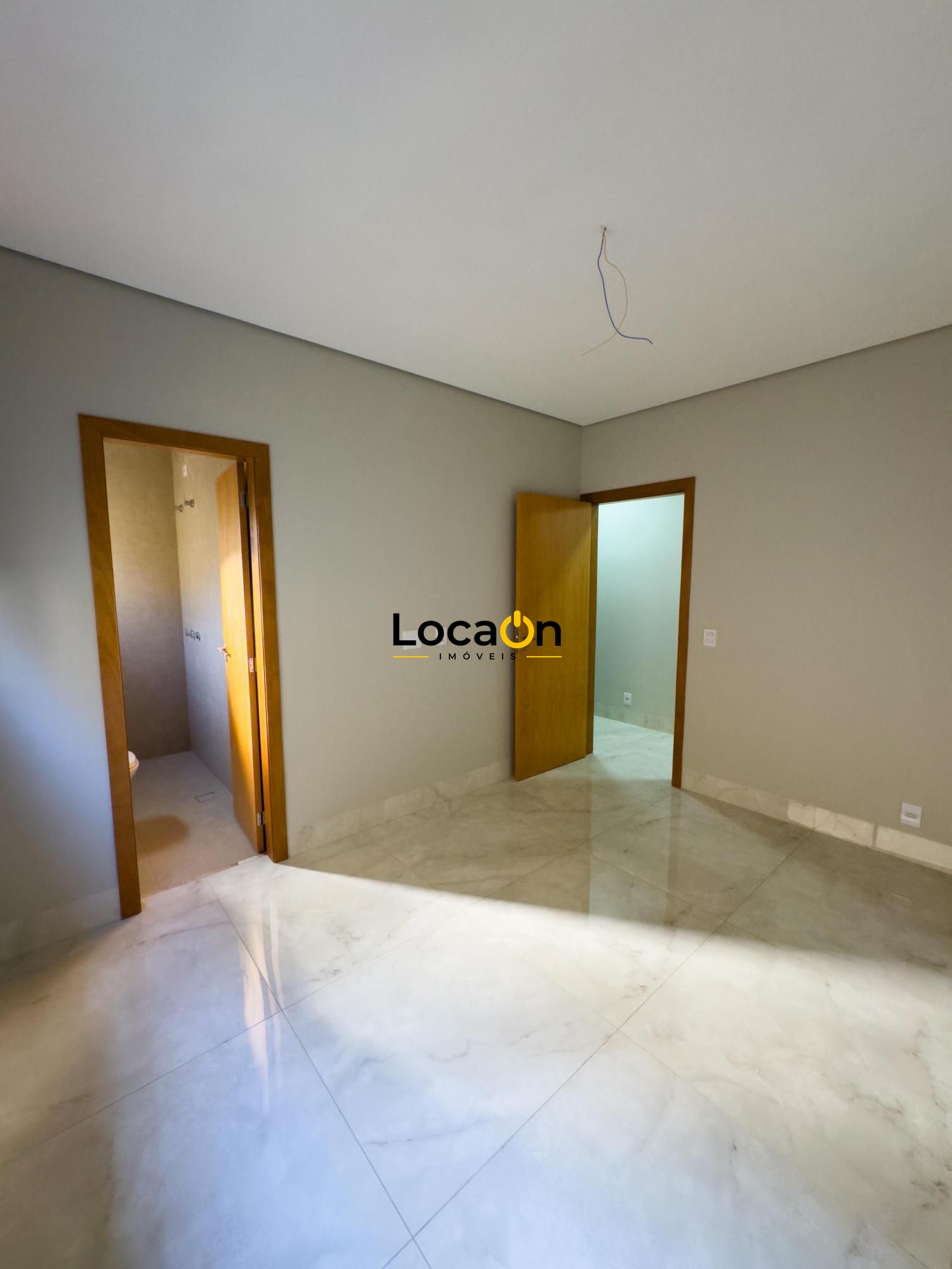 ALUGA -Casa 3 Quartos -Setor Faiçalville - Goiania