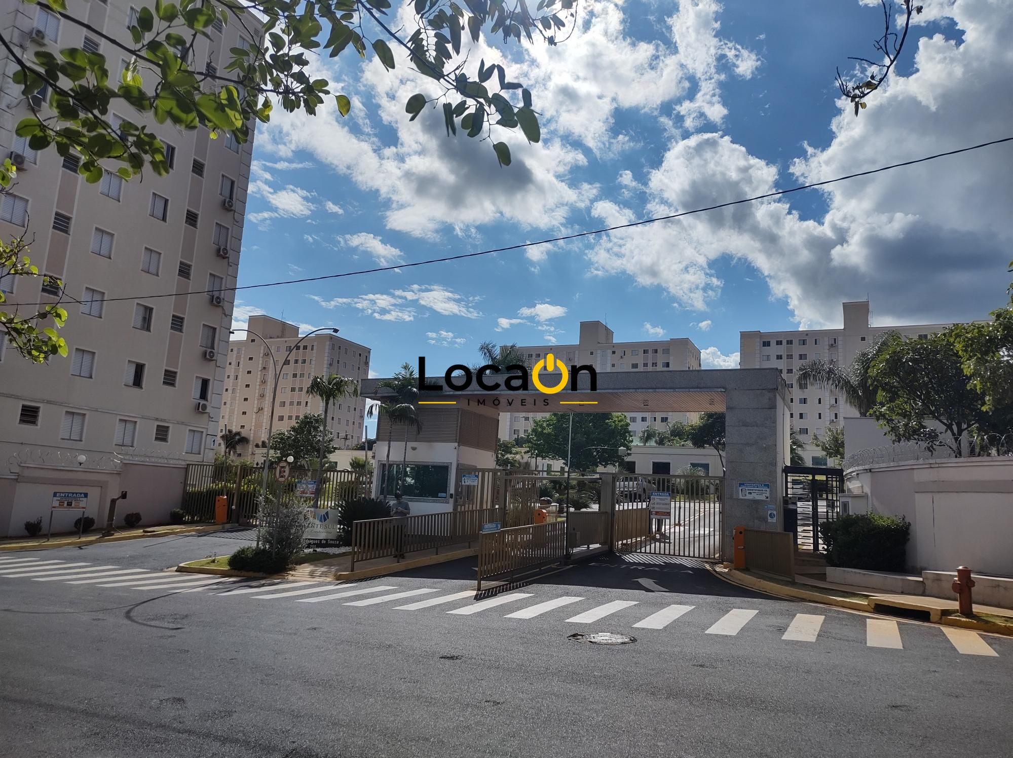 VENDE - Apartamento 2 Dormitórios - Jd. Guaporé - Condomínio Mirante Sul