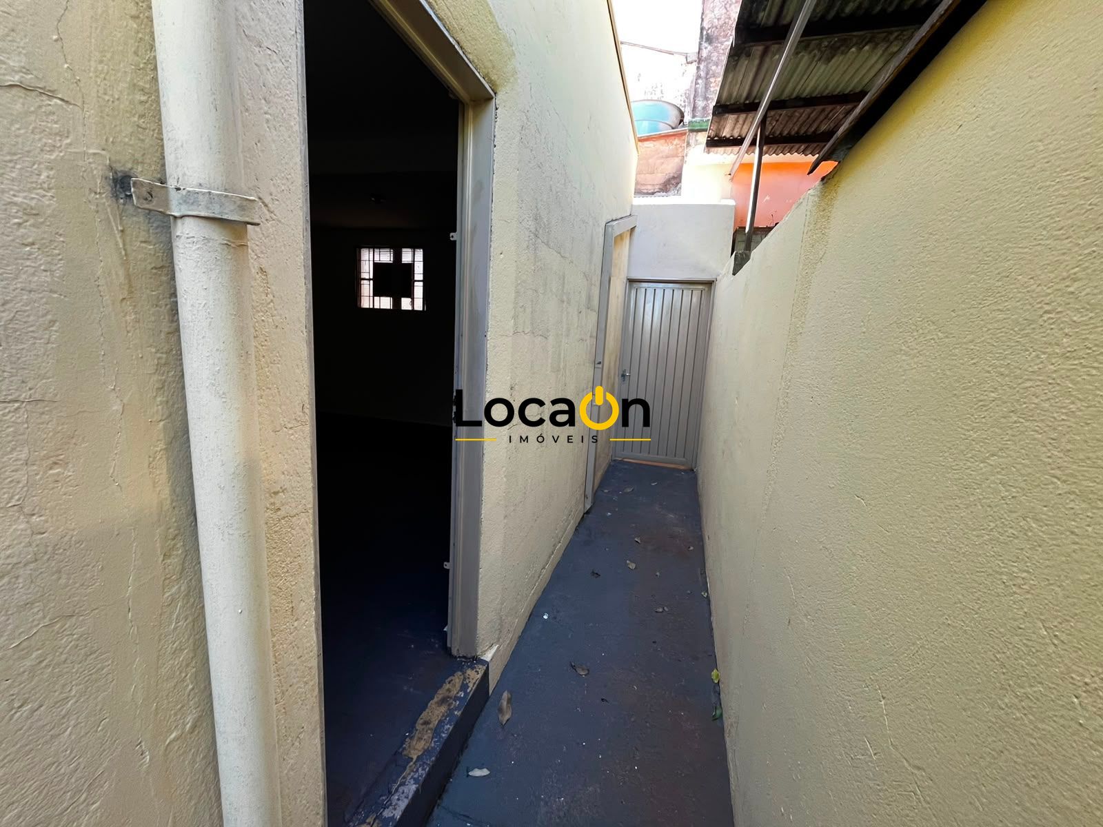 ALUGA - Galpão com 320m² bairro Tanquinho - Ribeirão Preto SP