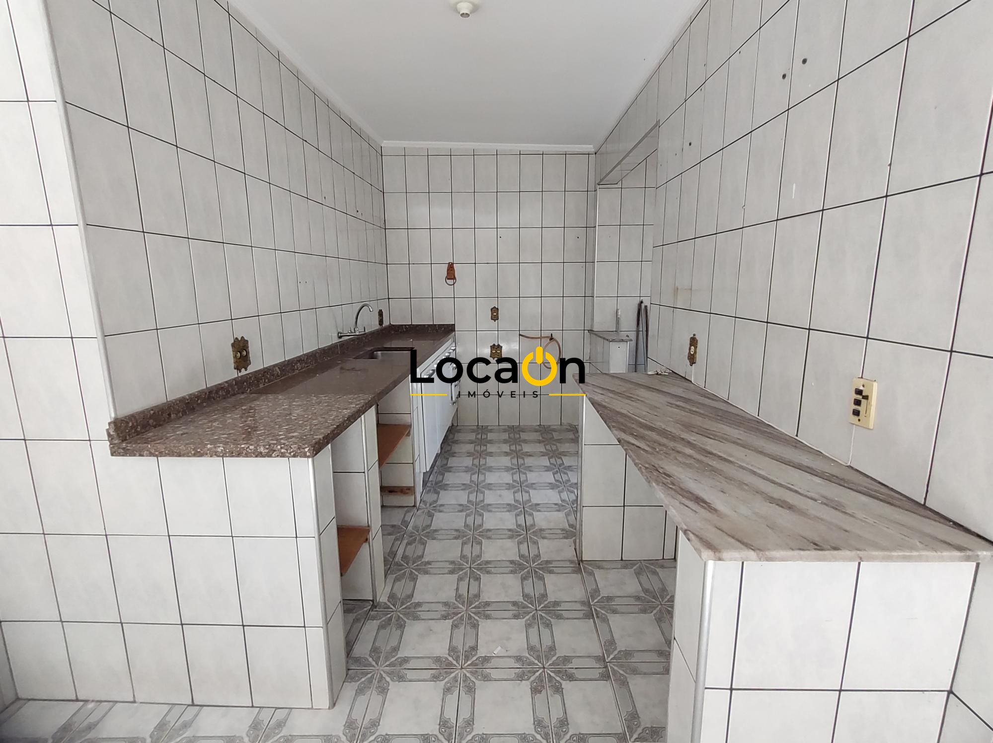 VENDE - Casa 3 dormitórios no Campos Eliseos - Ribeirão Preto