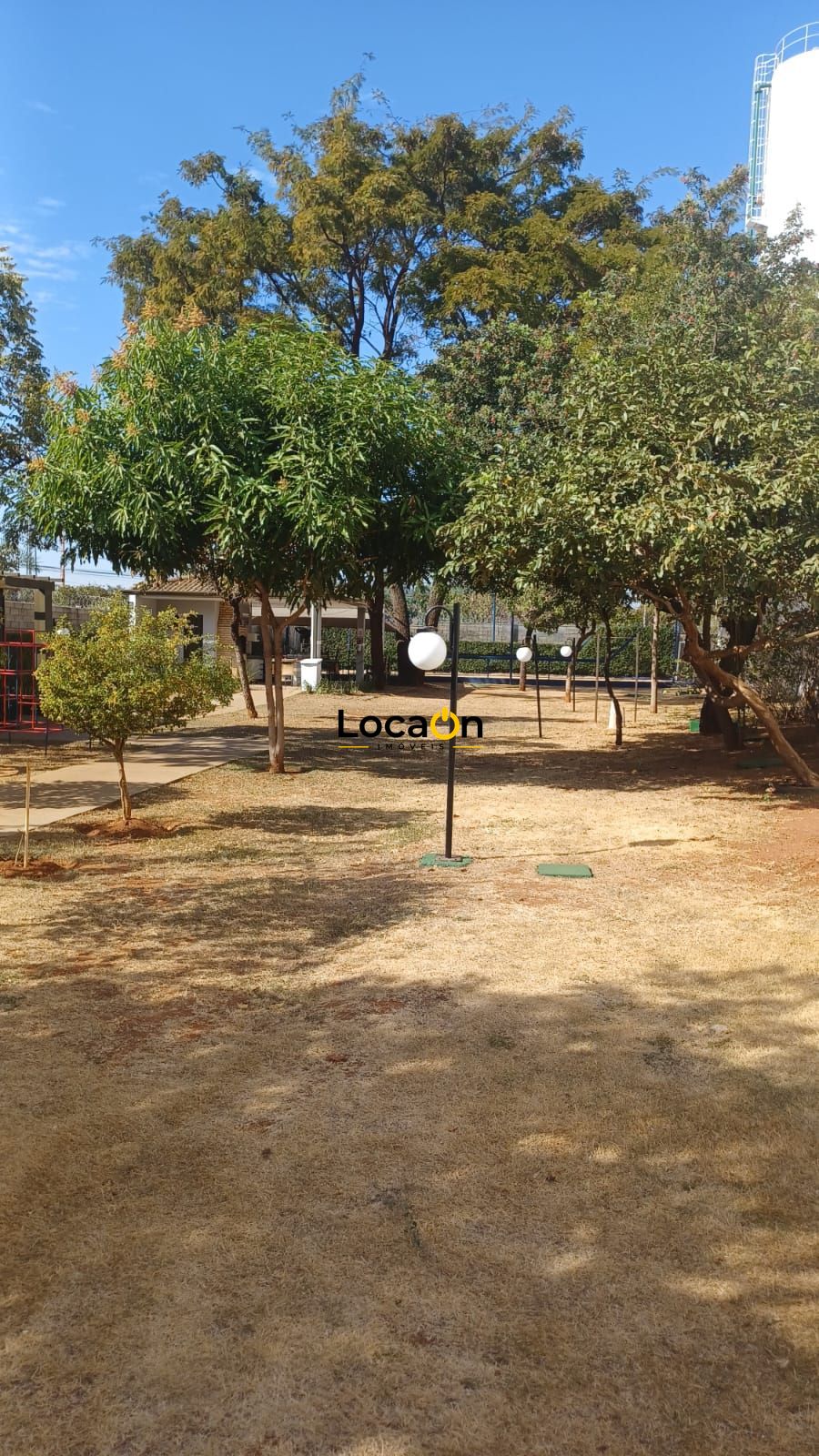 ALUGA - Apartamento no condominio Renascer