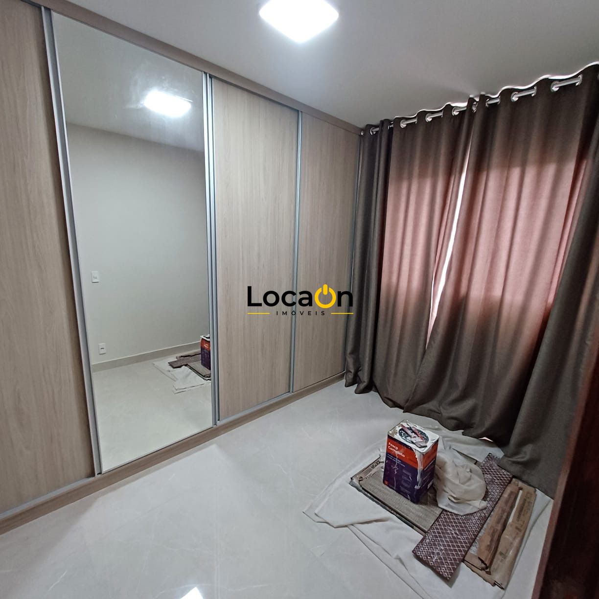 VENDE-SE apartamento com 2 quartos no bairro Granja de Freitas em Belo Horizonte