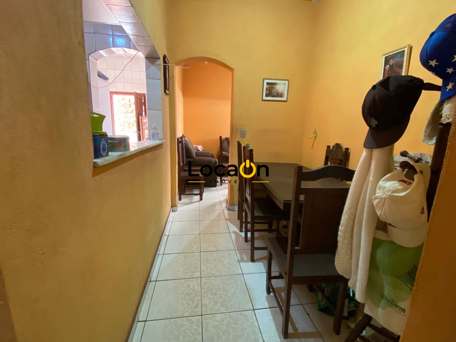 VENDE - Casa com 5 Quartos - Bairro Cidade Nova - Belo Horizonte