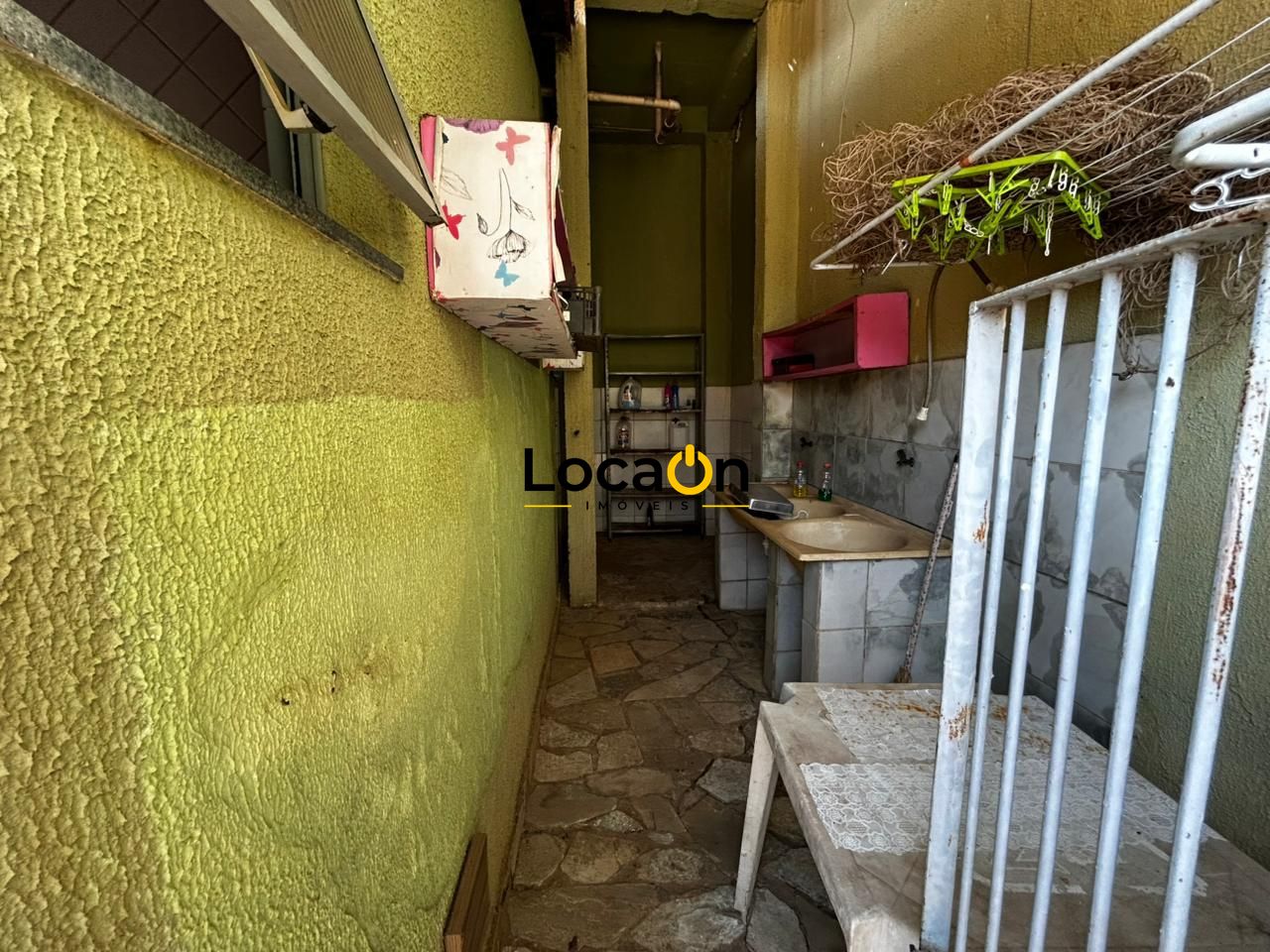 ALUGA - Casa/Sobrado 4 quartos com suítes - Bairro Jd Planalto - Goiânia