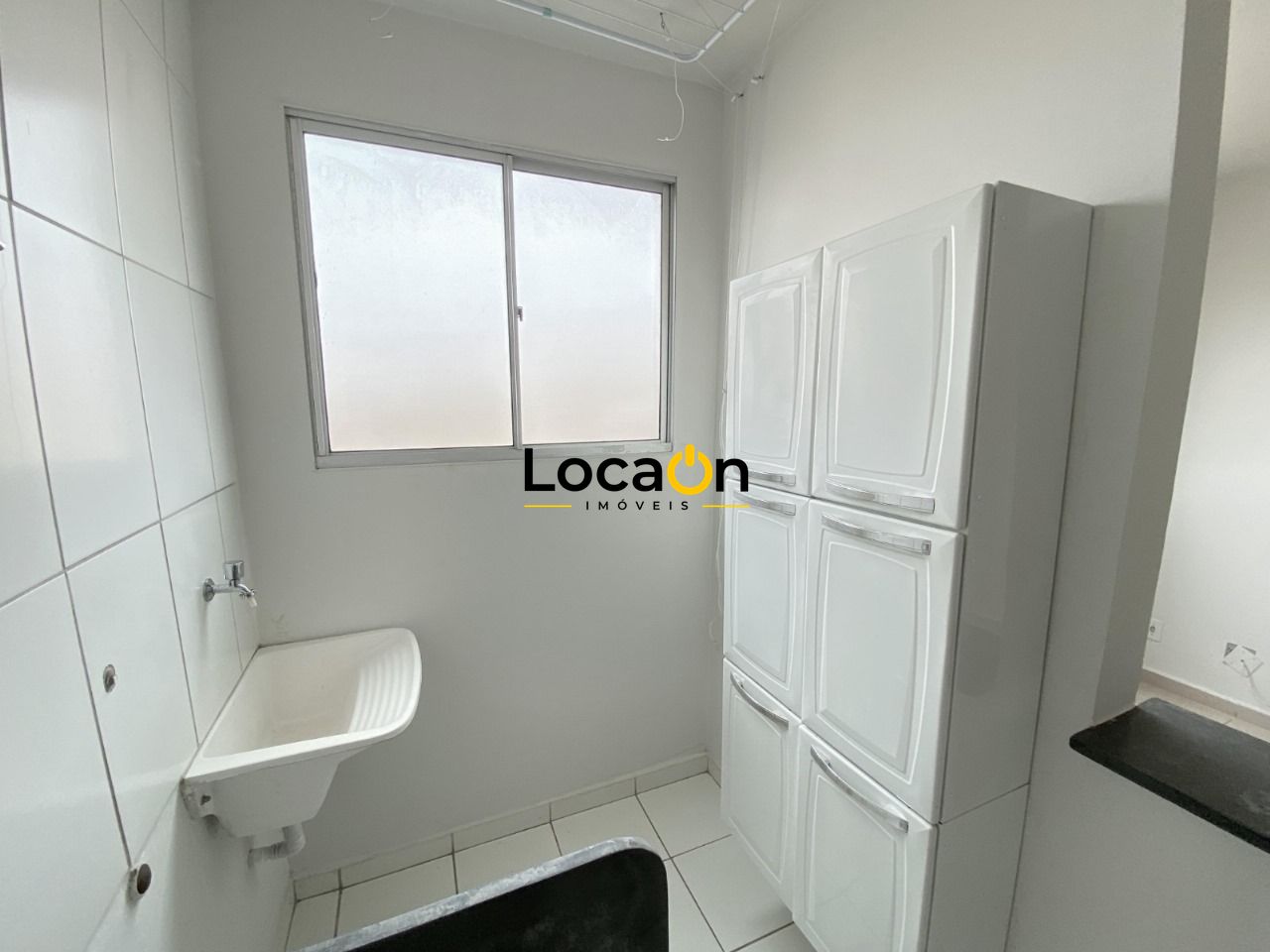 VENDE - Apartamento, 2 quartos com armarios, cozinha americana - City Ribeirão