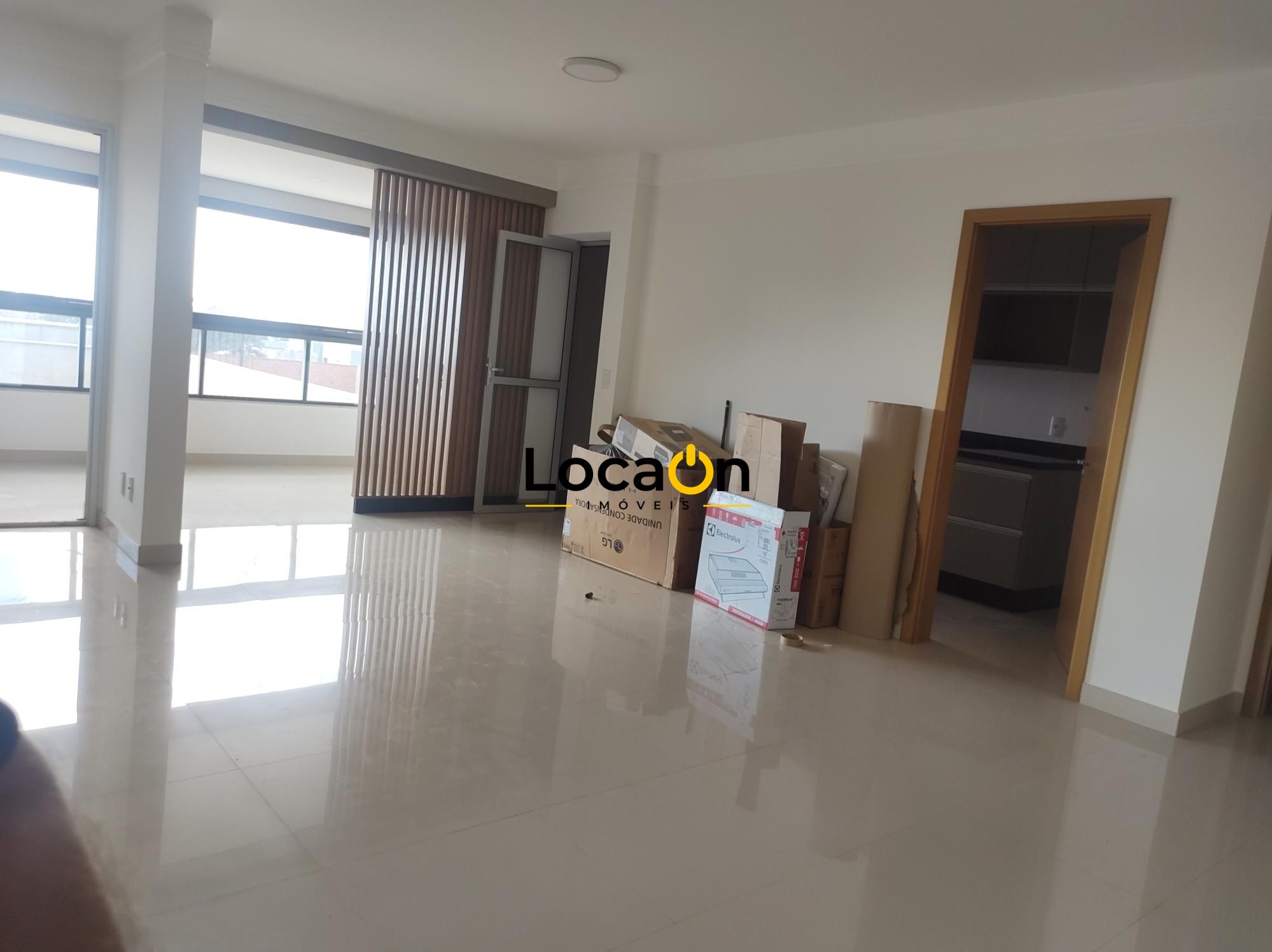 Alugo - Apartamento 2 quartos sendo 1 suíte próximo ao Parque Raia