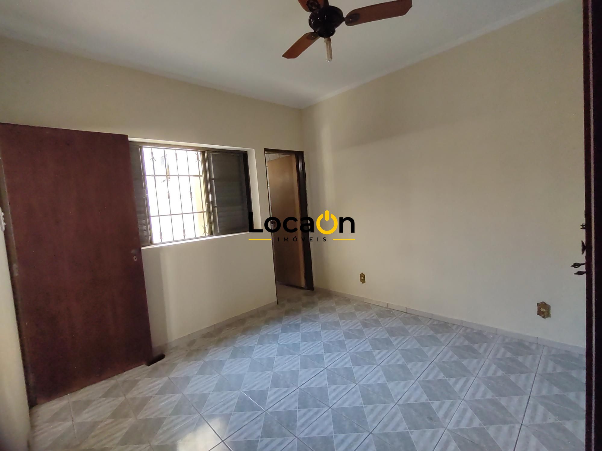 VENDE - Casa 3 dormitórios no Campos Eliseos - Ribeirão Preto