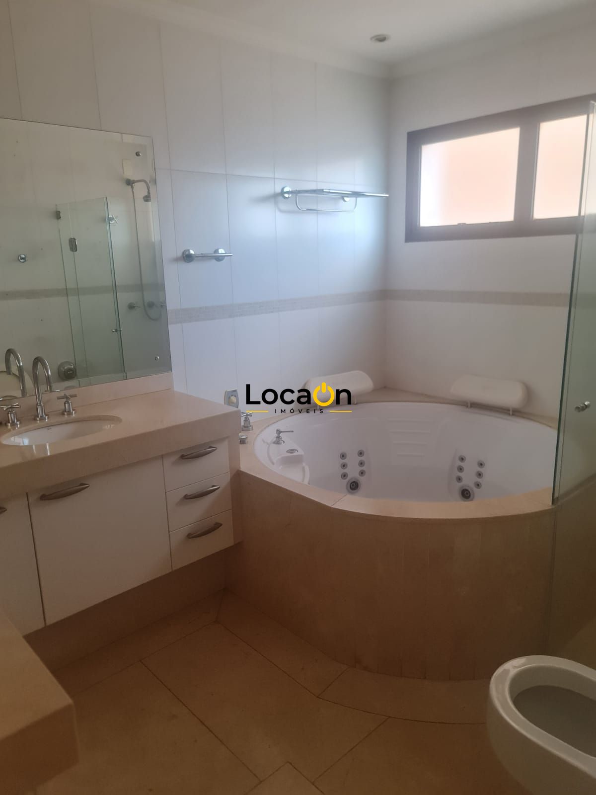 ALUGA - Apartamento com 4 Suítes, 317 m², "Edifício Barão Da Una" Centro - Ribei