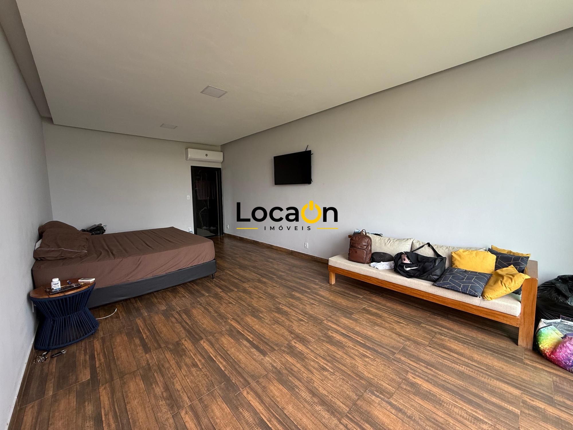 VENDE - Sitio em Esmeraldas-MG com Casa de luxo.