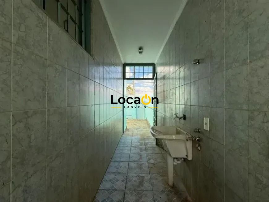 Casa, 4 quartos, 332 m² - Foto 31