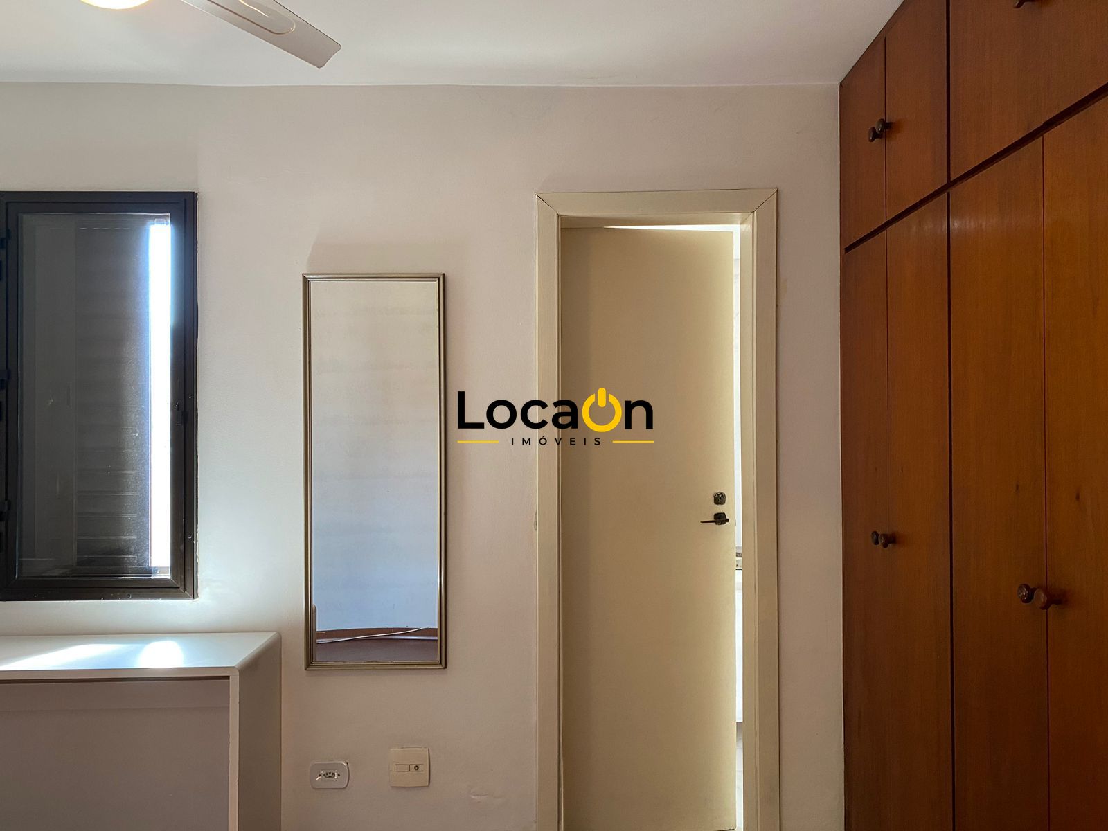 ALUGA - Apartamento mobiliado 1 Dormitório no Bairro Santa Cecilia - São Paulo
