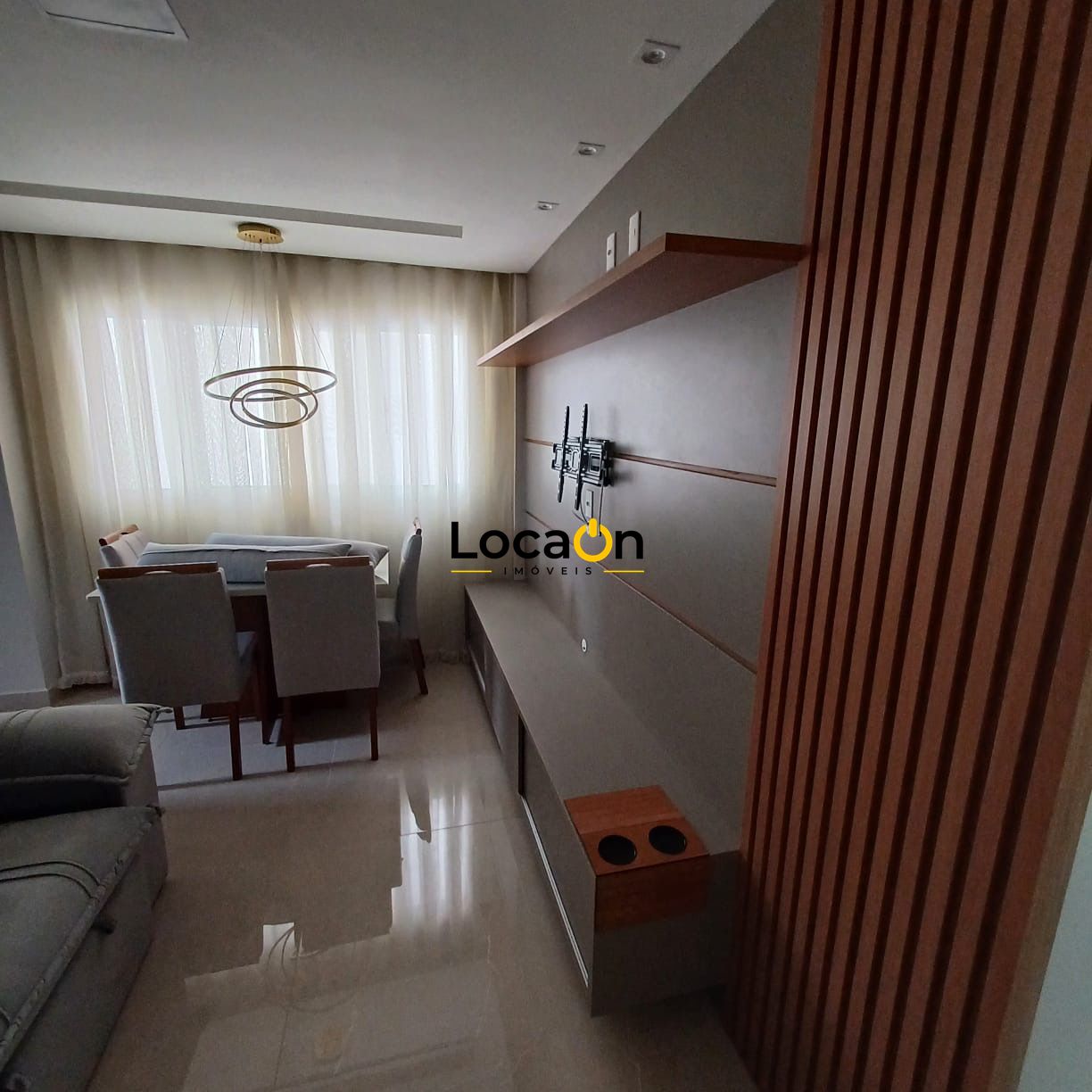VENDE-SE apartamento com 2 quartos no bairro Granja de Freitas em Belo Horizonte