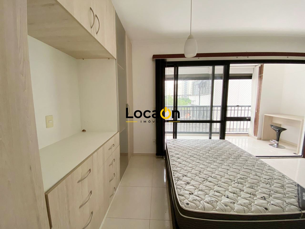 ALUGA - Apartamento Mobiliado 1 dormitorio no Bairro Republica