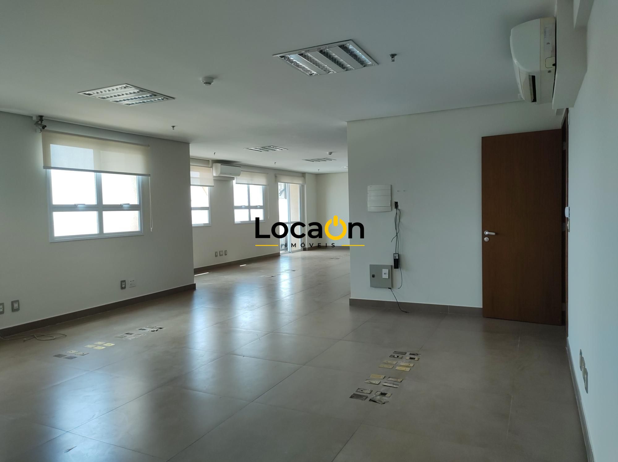 Laje Comercial com 12 Salas e recepção integrada para alugar em Ribeirão Preto